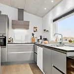 4 Bedroom Stunning In 하데르슬레우