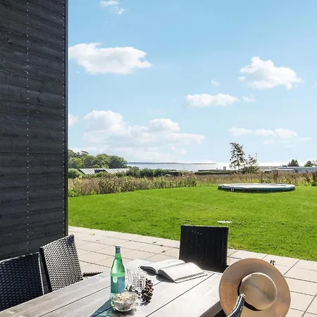 4 Bedroom Stunning In Prázdninový dům