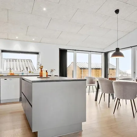 4 Bedroom Stunning In Haderslev